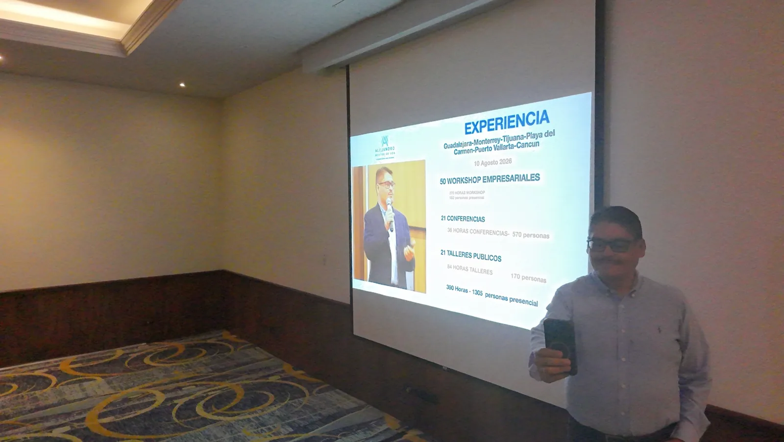 Presentación de experiencia del taller hotelero